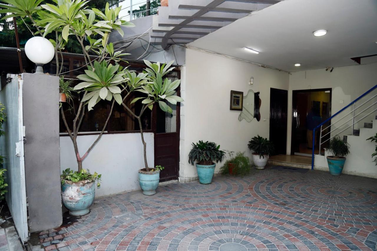 Hotel Sweet Inn Lahore Buitenkant foto