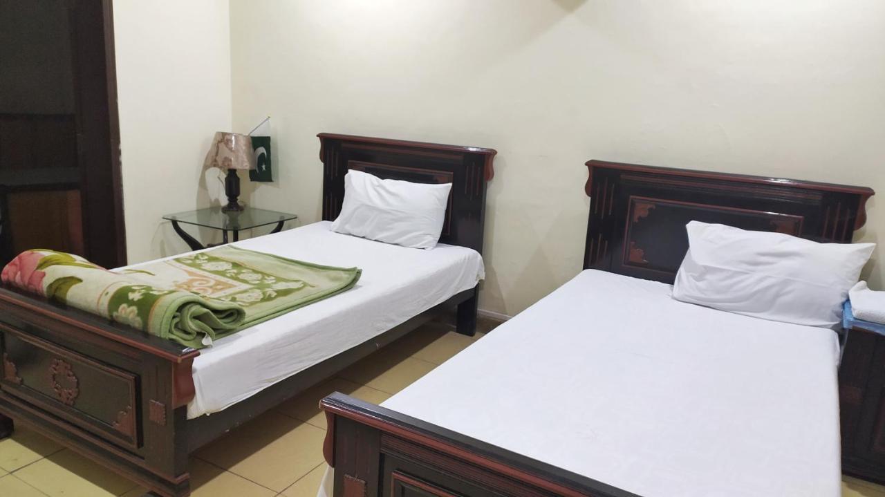 Hotel Sweet Inn Lahore Buitenkant foto